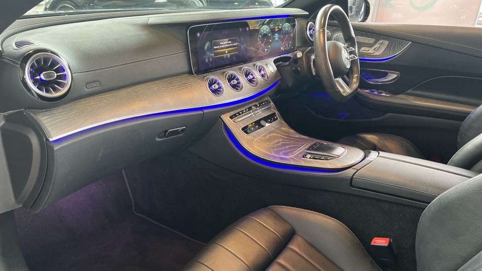 Used Mercedes-Benz E Class 2020 for sale - 76640156: Photo 11