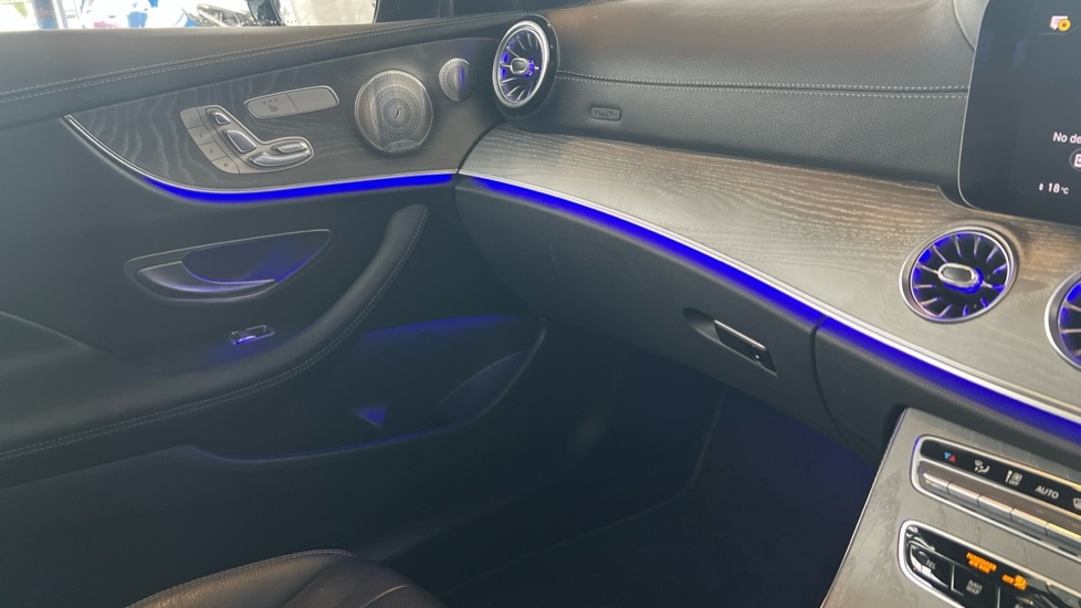 Used Mercedes-Benz E Class 2020 for sale - 76640156: Photo 41