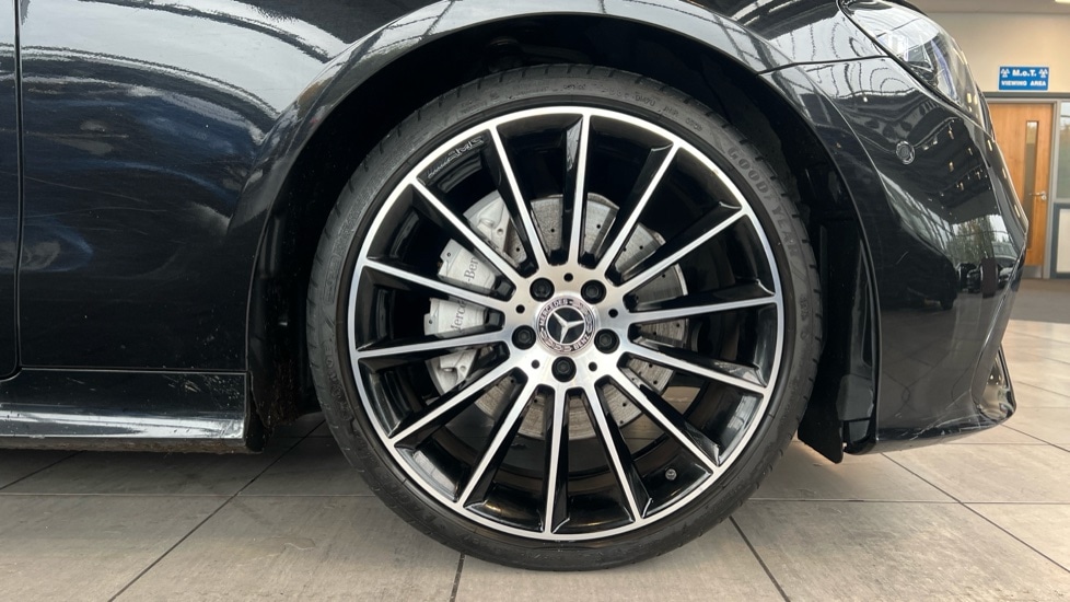 Used Mercedes-Benz E Class 2020 for sale - 76640156: Photo 5