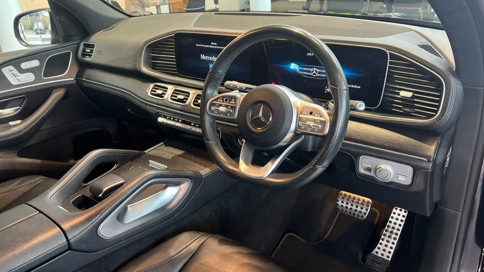 Used Mercedes-Benz GLE 2022 for sale - 76977753: Photo 3