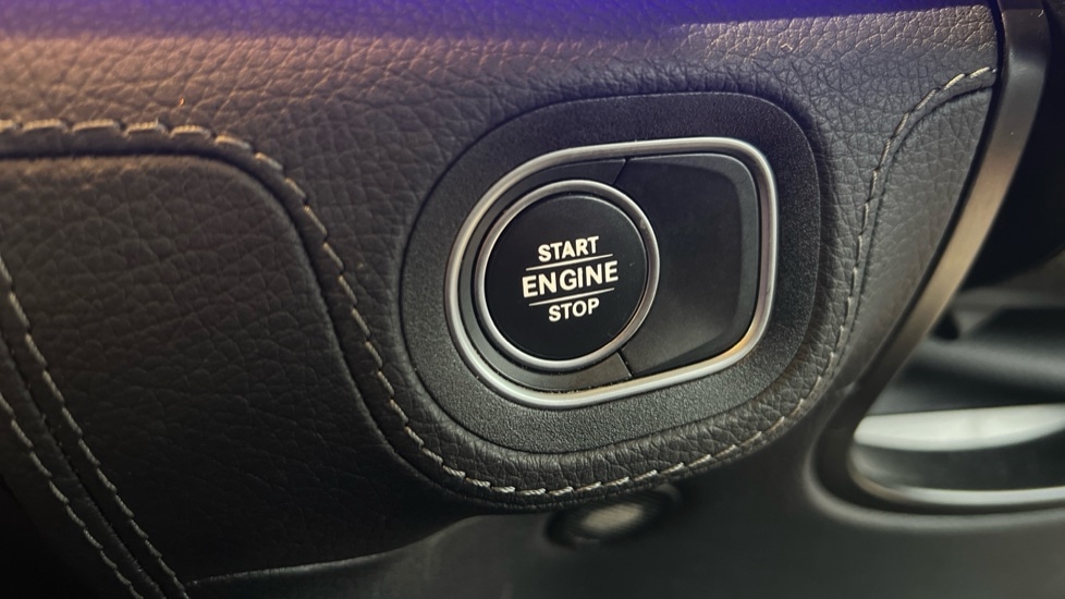 Used Mercedes-Benz GLE 2022 for sale - 76977753: Photo 36