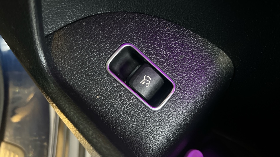 Used Mercedes-Benz GLE 2022 for sale - 76977753: Photo 38