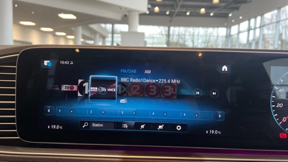 Used Mercedes-Benz GLE 2022 for sale - 76977753: Photo 41