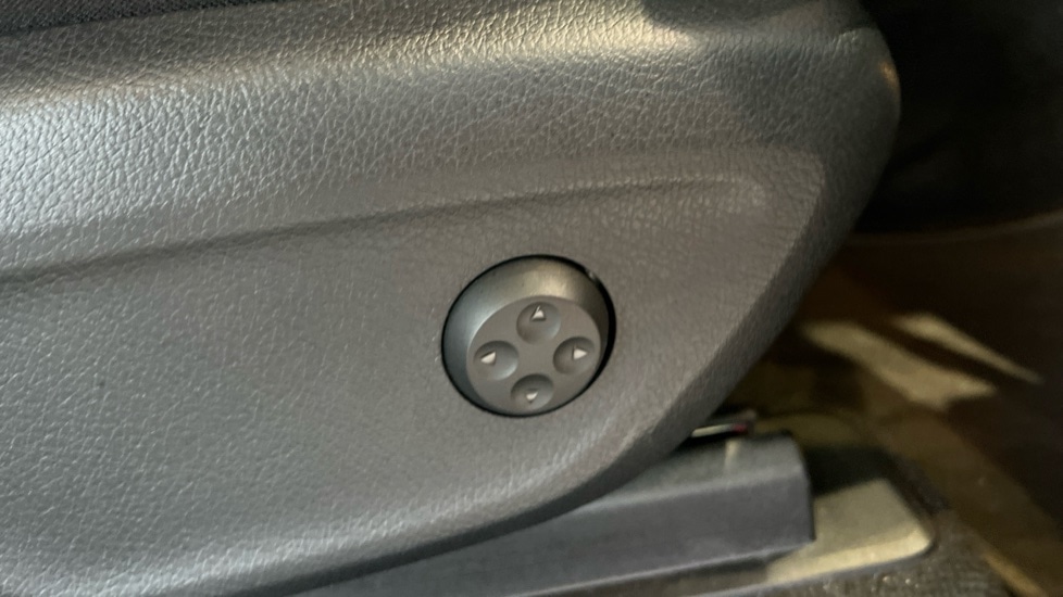 Used Mercedes-Benz GLE 2022 for sale - 76977753: Photo 47