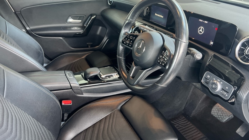 Used Mercedes-Benz A-Class 2019 for sale - 76445077: Photo 3