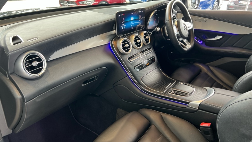 Used Mercedes-Benz GLC 2021 for sale - 76033960: Photo 11