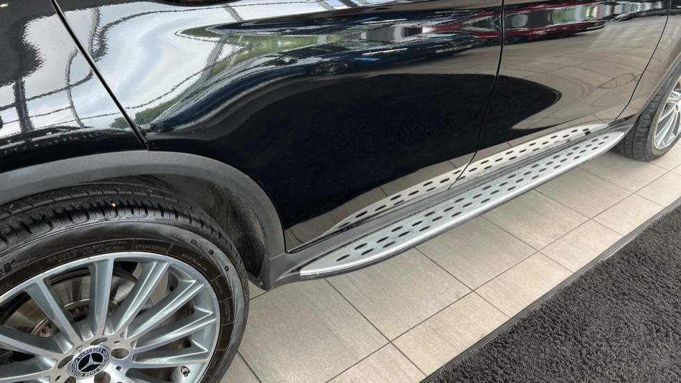 Used Mercedes-Benz GLC 2021 for sale - 76033960: Photo 31