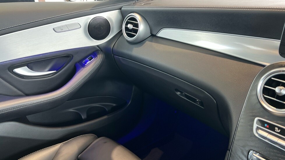 Used Mercedes-Benz GLC 2021 for sale - 76033960: Photo 42