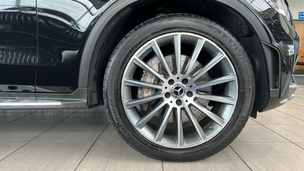 Used Mercedes-Benz GLC 2021 for sale - 76033960: Photo 5