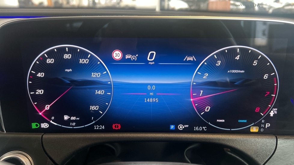 Used Mercedes-Benz E Class 2025 for sale - 76796239: Photo 16