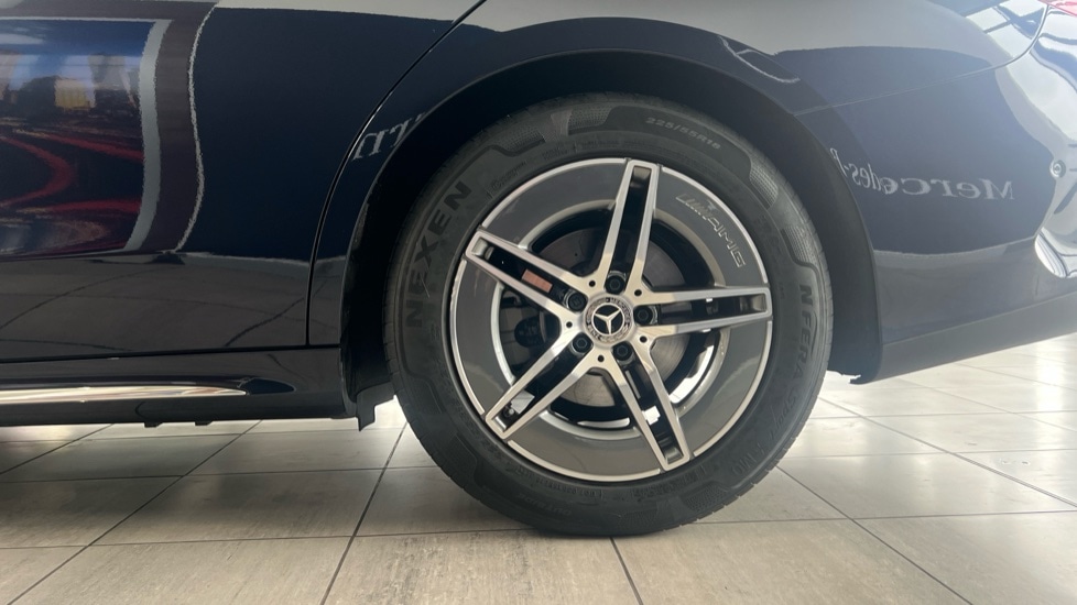 Used Mercedes-Benz E Class 2025 for sale - 76796239: Photo 26