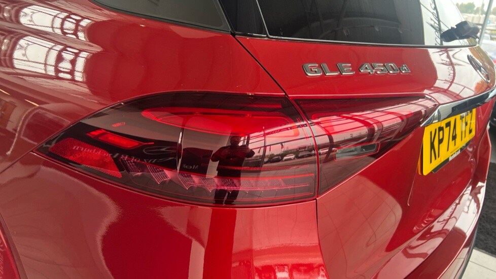 Used Mercedes-Benz GLE 2024 for sale - 76241715: Photo 21