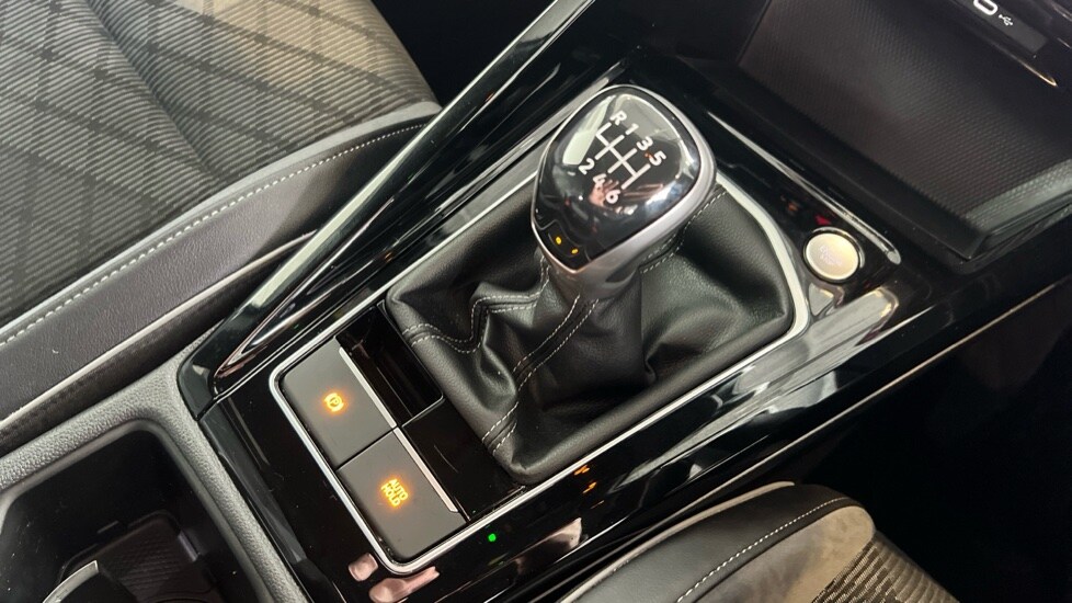 Used Volkswagen Golf 2022 for sale - 76130818: Photo 32