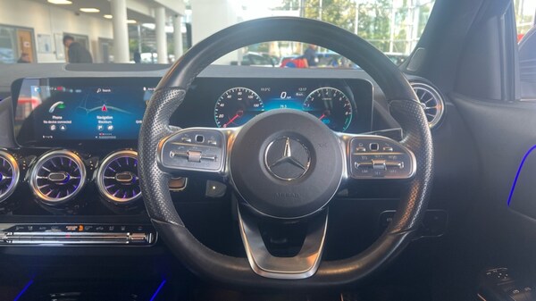 Used Mercedes-Benz GLA 2022 for sale - 76014891: Photo 12