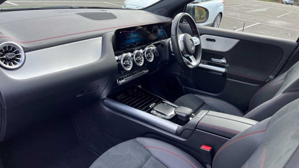 Used Mercedes-Benz EQA 2022 for sale - 76640250: Photo 11