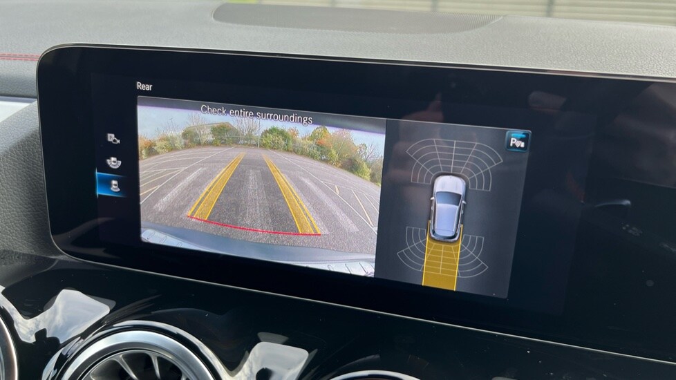 Used Mercedes-Benz EQA 2022 for sale - 76640250: Photo 40