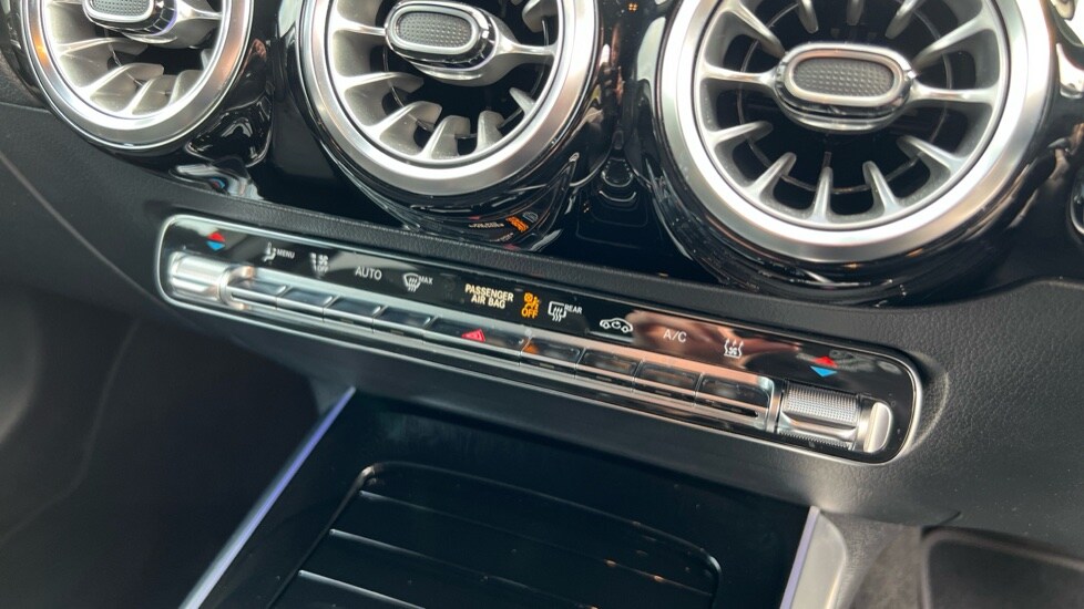 Used Mercedes-Benz EQA 2022 for sale - 76640250: Photo 42