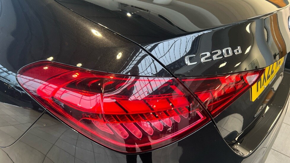 Used Mercedes-Benz C Class 2022 for sale - 77031265: Photo 21