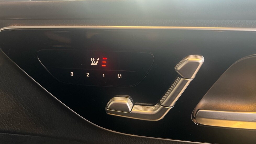 Used Mercedes-Benz C Class 2024 for sale - 76841891: Photo 42