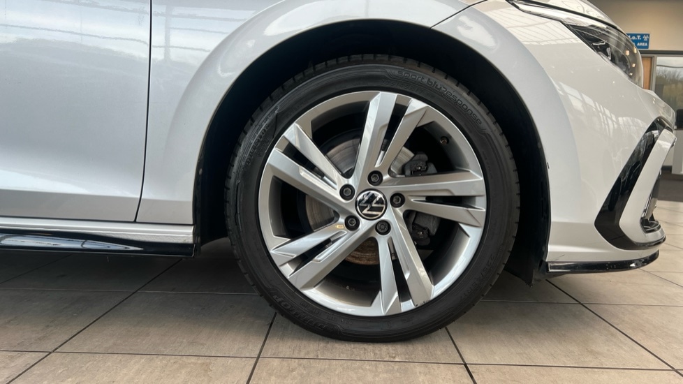 Used Volkswagen Golf 2020 for sale - 76640147: Photo 20