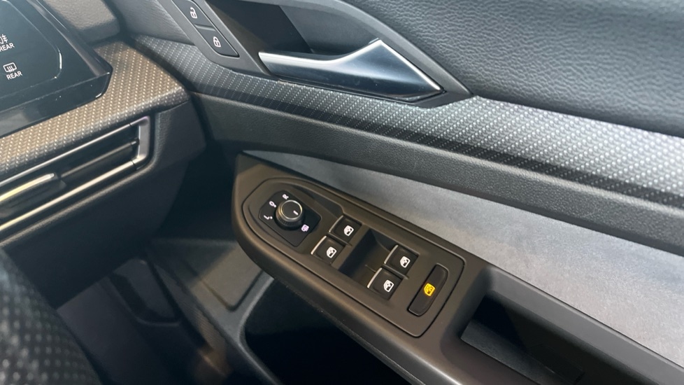 Used Volkswagen Golf 2020 for sale - 76640147: Photo 37