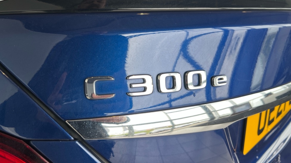 Used Mercedes-Benz C-Class 2021 for sale - 76095984: Photo 22