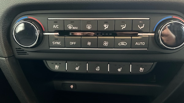 Used Kia XCeed 2021 for sale - 76183890: Photo 41