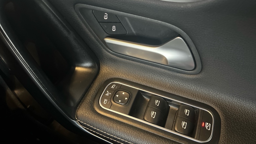 Used Mercedes-Benz CLA 2022 for sale - 77018246: Photo 34