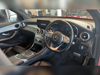 Used Mercedes-Benz GLC 2021 for sale - 77005167: Photo