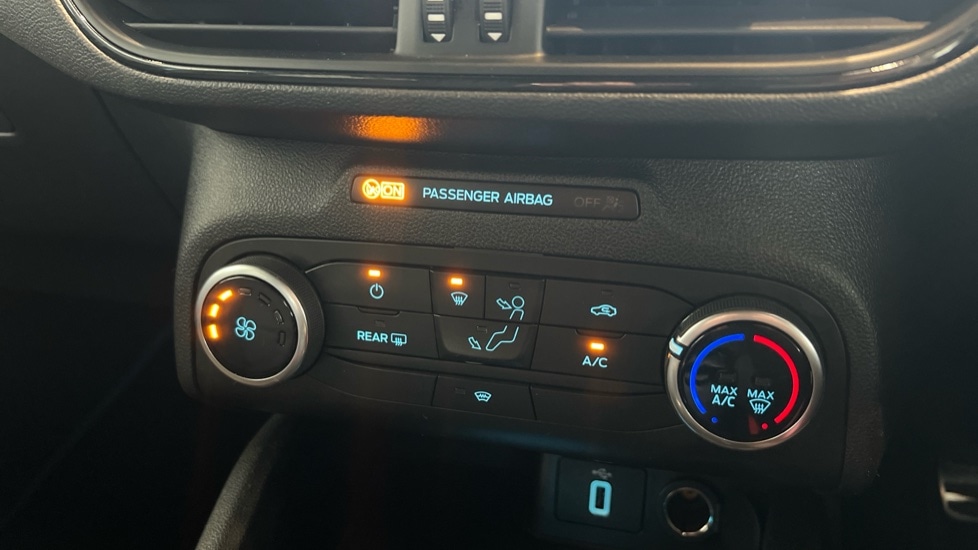 Used Ford Focus 2019 for sale - 76494095: Photo 35