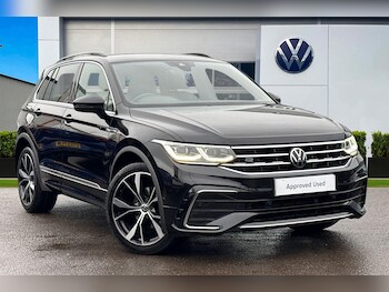 2024 - 1.5 TSI 150 R-Line 5dr DSG Ã¢ ­ Rear view cameraÃ¢ ­ 