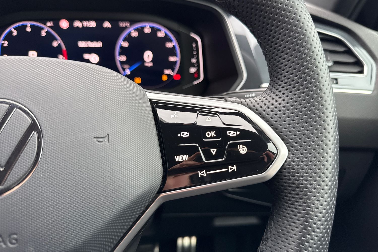 Used Volkswagen Tiguan 2024 for sale - 76820070: Photo 46