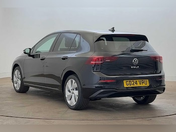 Used Volkswagen Golf 2024 for sale - 76232544: Photo 3