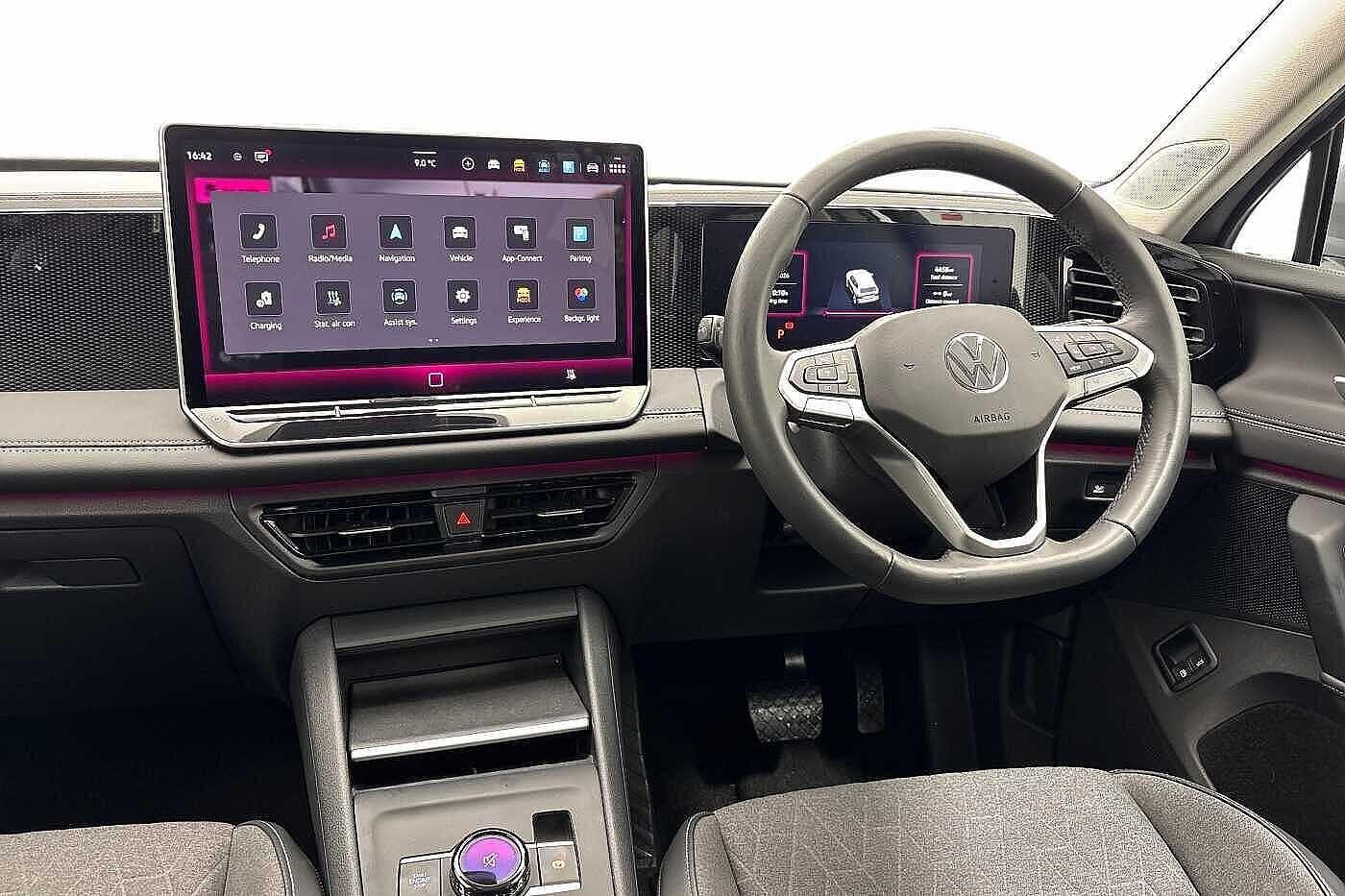 Used Volkswagen Tiguan 2025 for sale - 77820274: Photo 2