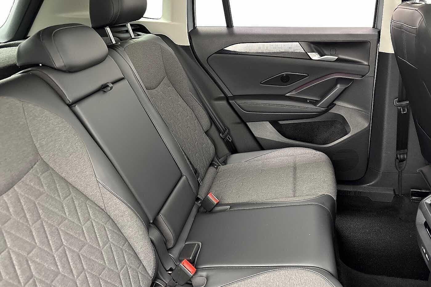 Used Volkswagen Tiguan 2025 for sale - 77820274: Photo 9