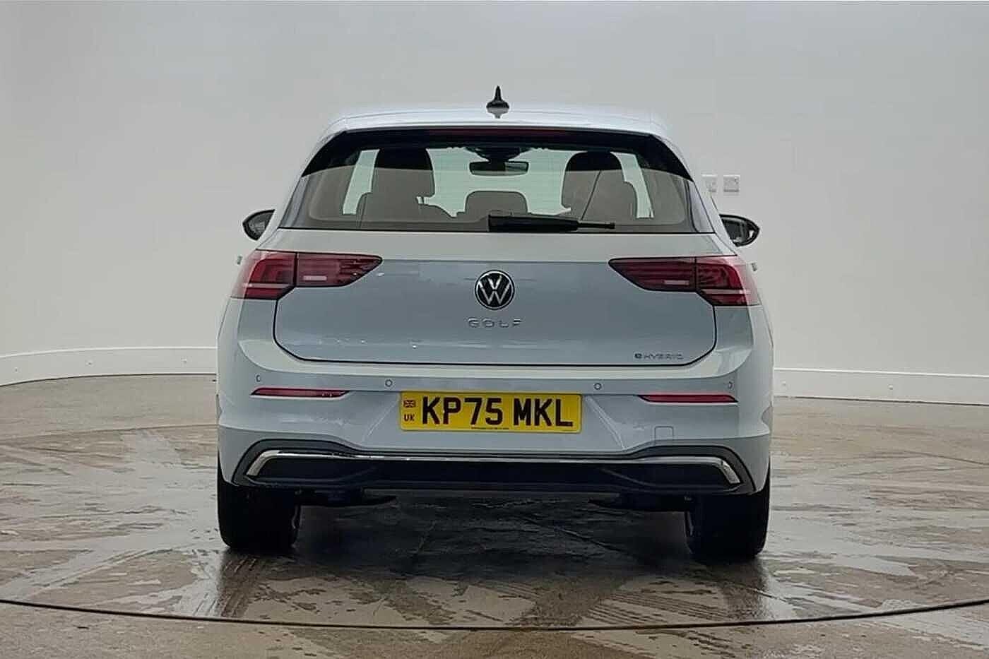 Used Volkswagen Golf 2025 for sale - 76934315: Photo 9