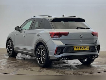 Used Volkswagen T-Roc 2025 for sale - 76697775: Photo