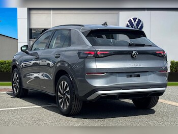 Used Volkswagen T-Roc 2026 for sale - 79099665: Photo