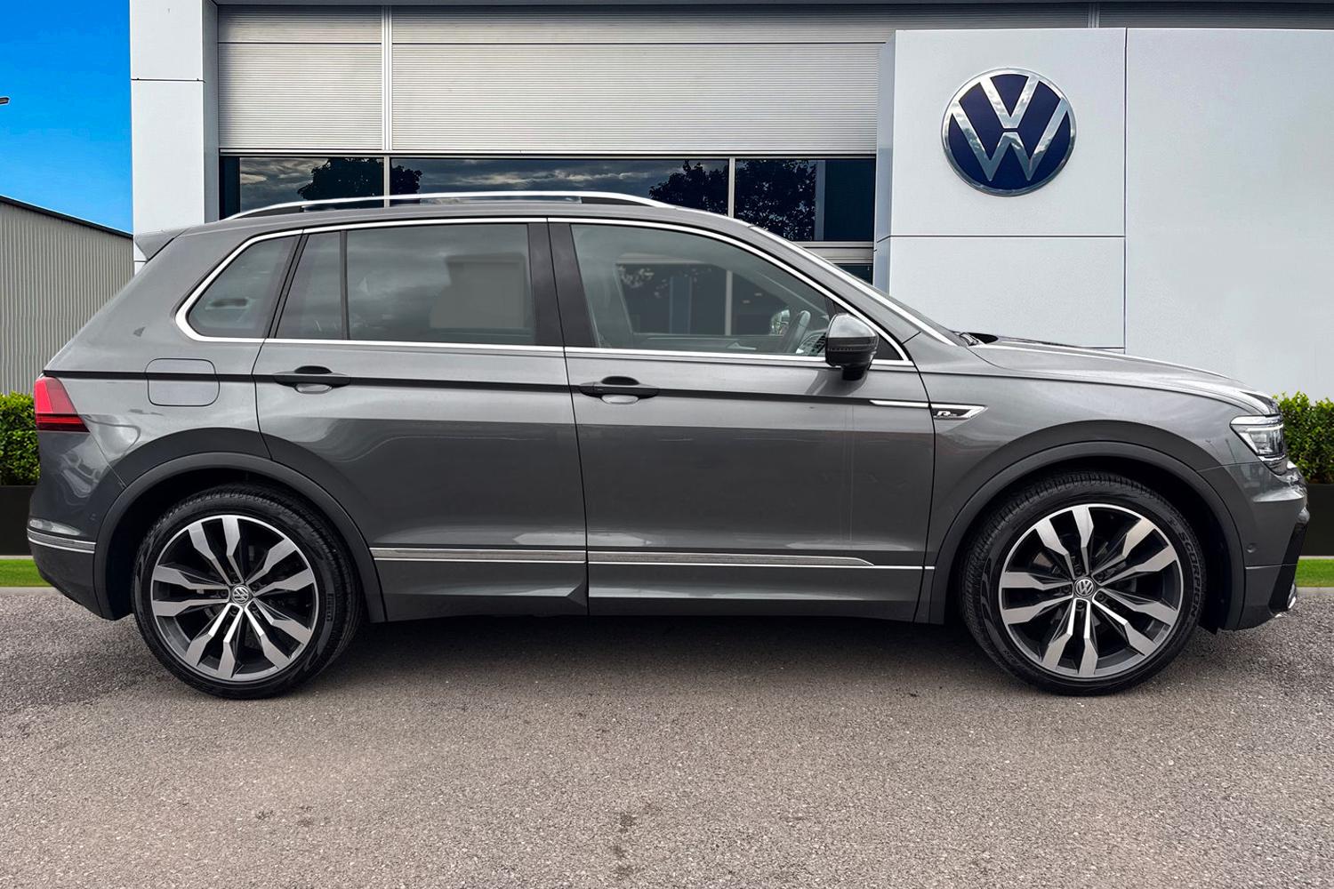 Used Volkswagen Tiguan 2019 for sale - 77914265: Photo 3