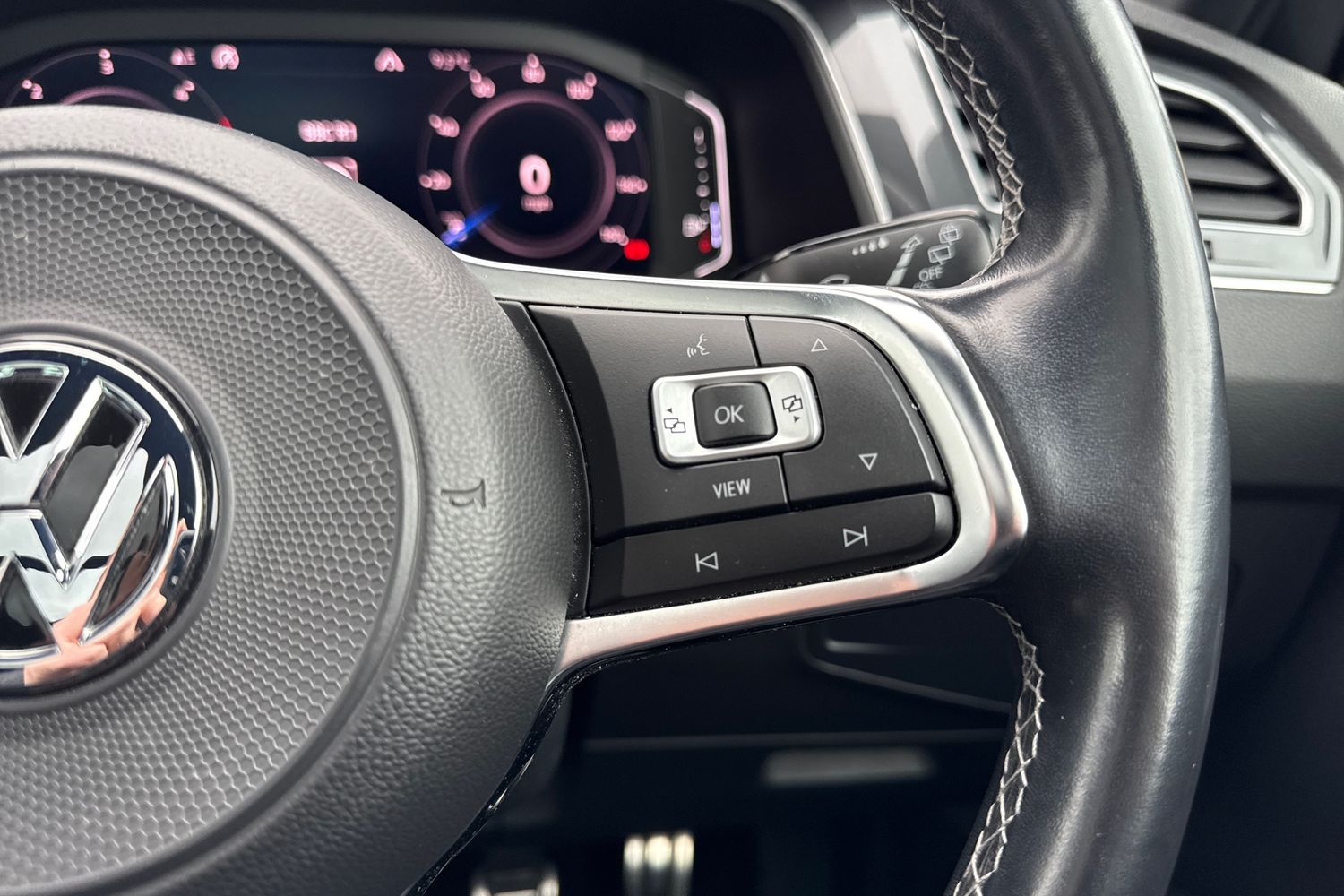 Used Volkswagen Tiguan 2019 for sale - 77914265: Photo 49