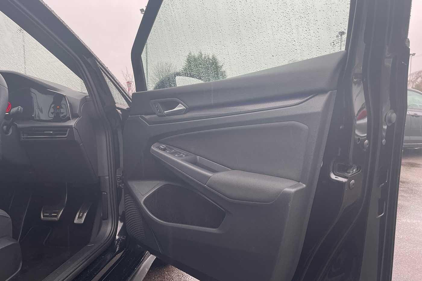 Used Volkswagen Golf 2021 for sale - 76595839: Photo 33