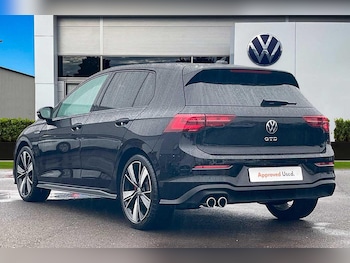 Used Volkswagen Golf 2021 for sale - 76595839: Photo