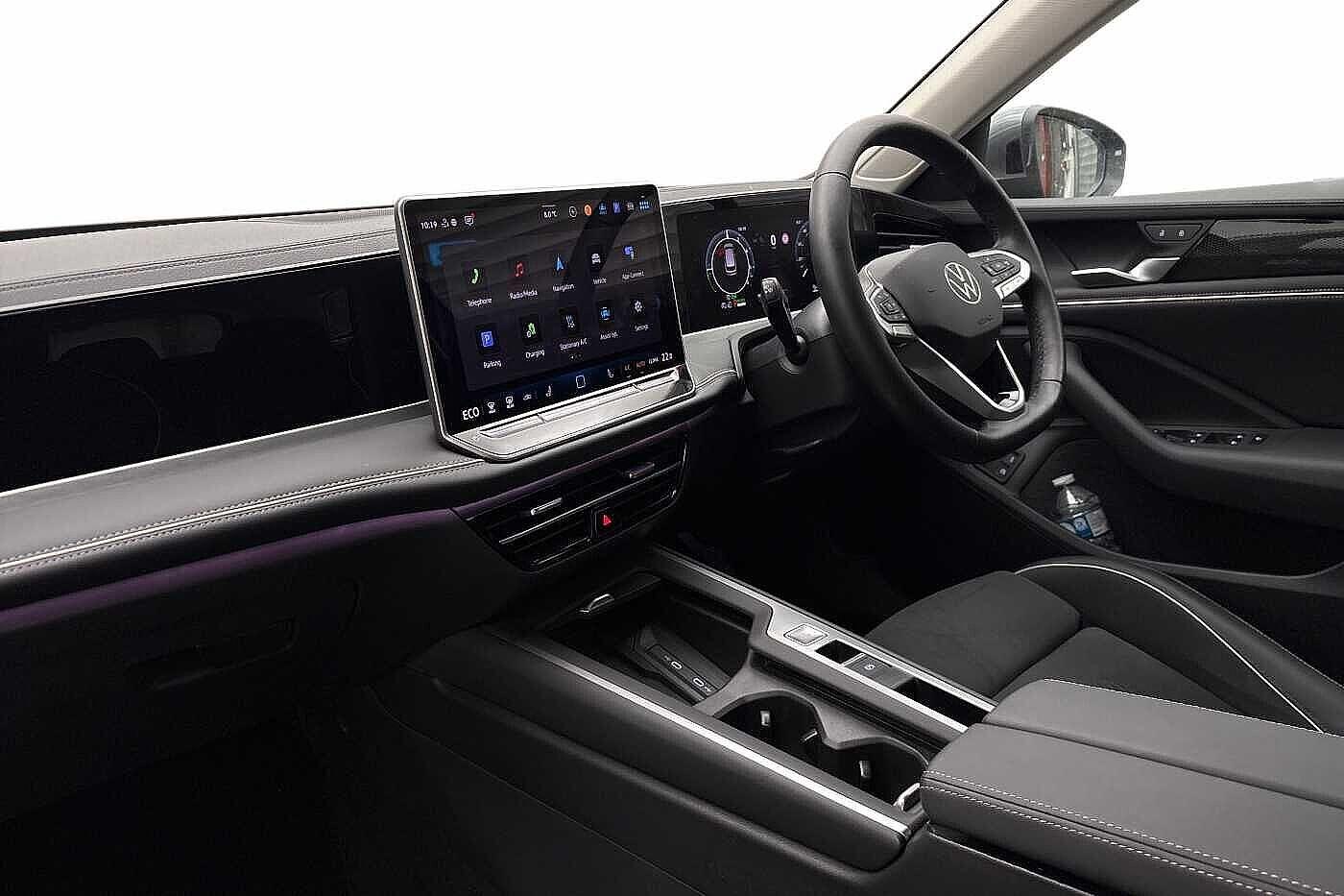 Used Volkswagen Passat 2025 for sale - 78060824: Photo 2