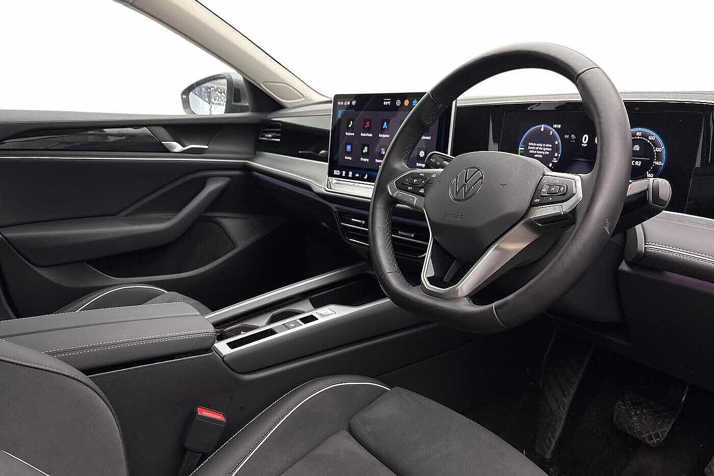 Used Volkswagen Passat 2025 for sale - 78060824: Photo 6