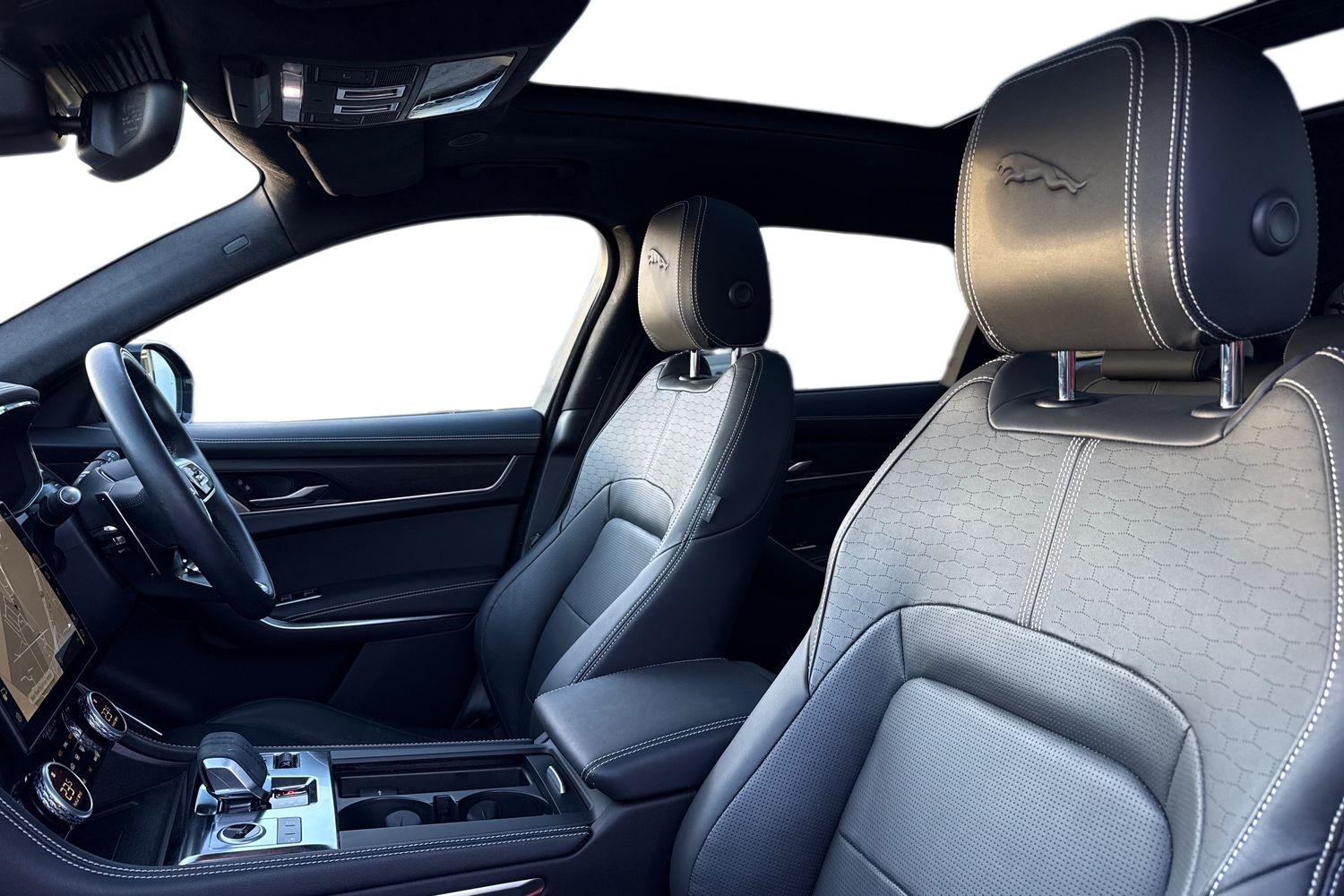 Used Jaguar F-Pace 2024 for sale - 76636970: Photo 10