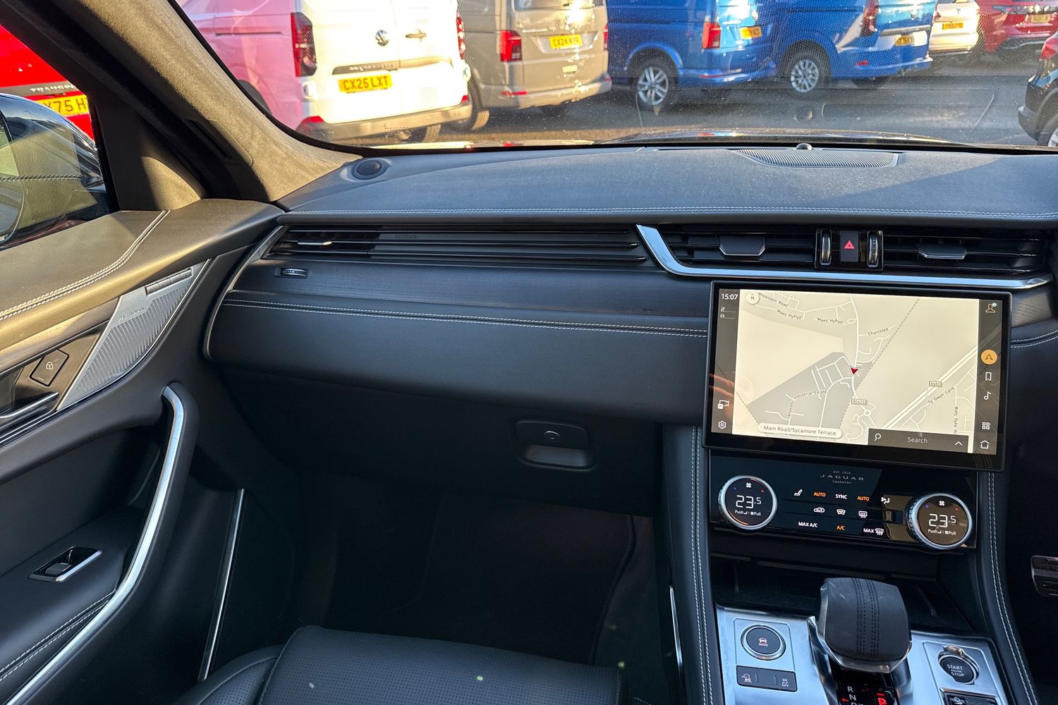 Used Jaguar F-Pace 2024 for sale - 76636970: Photo 14