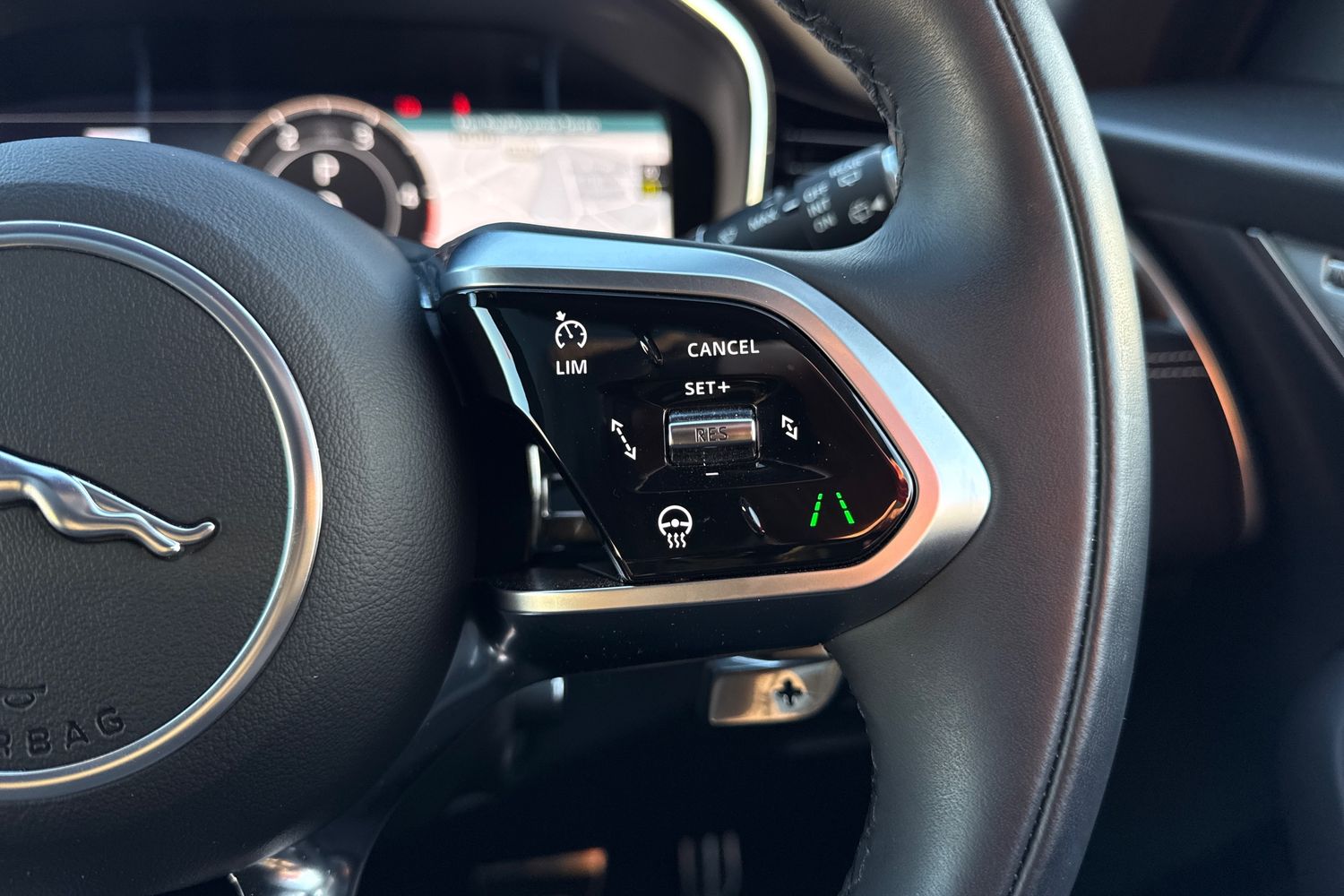 Used Jaguar F-Pace 2024 for sale - 76636970: Photo 46