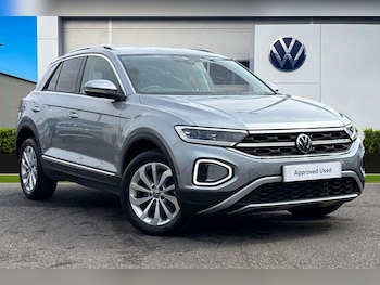 Used Volkswagen T-Roc 2025 for sale - 79503445: Photo