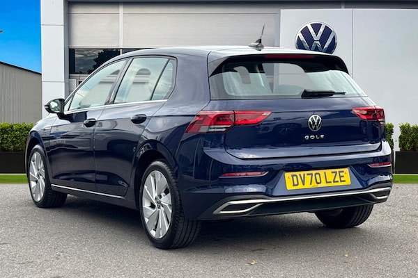 Used Volkswagen Golf 2020 for sale - 76148864: Photo 2