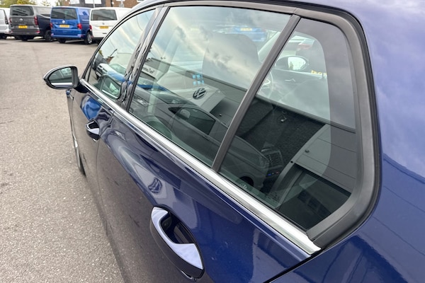 Used Volkswagen Golf 2020 for sale - 76148864: Photo 32